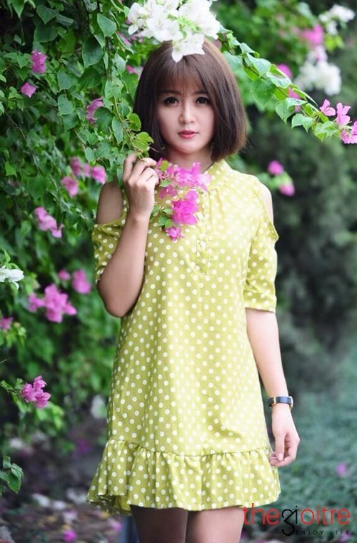 Chup len co giao tre xinh nhu hot girl o Ha Noi-Hinh-8